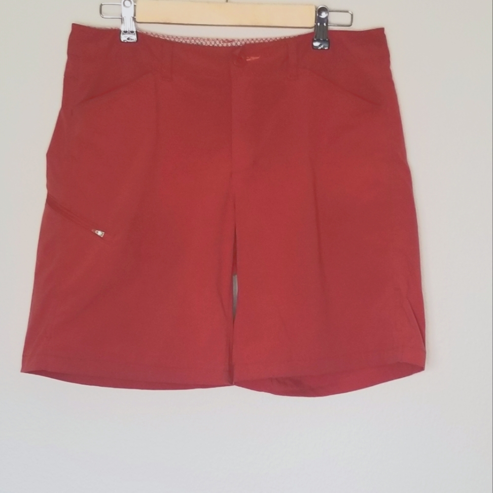 Orvis 8" nylon orange shorts